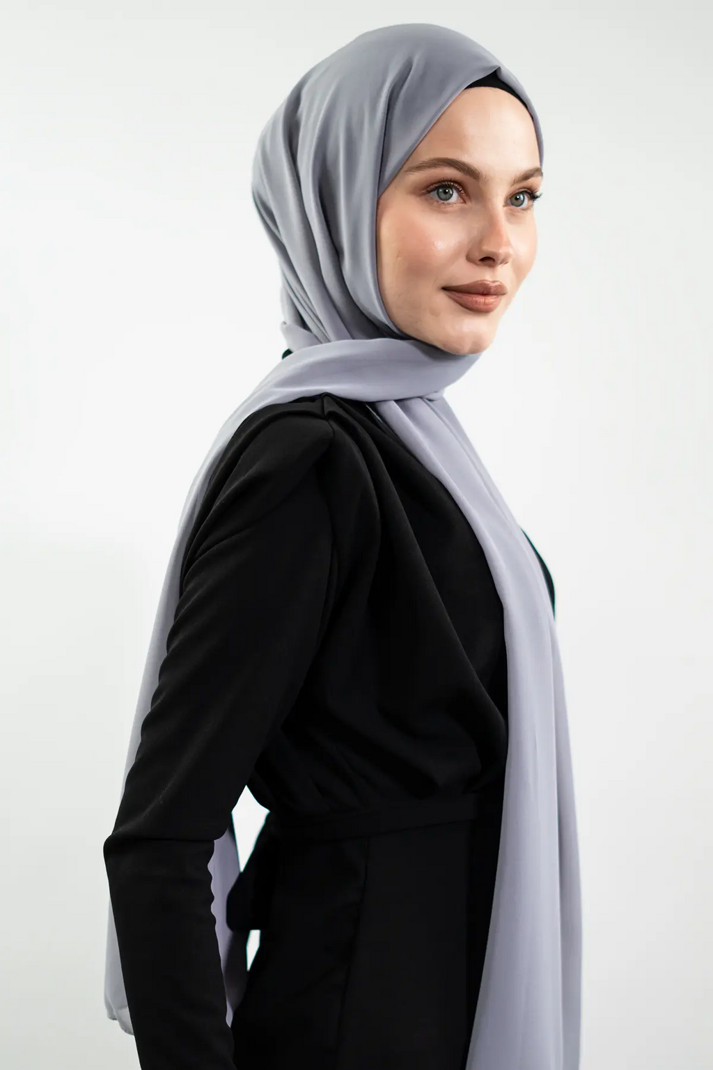 Chiffon Grey Hijab| NEOMODEST