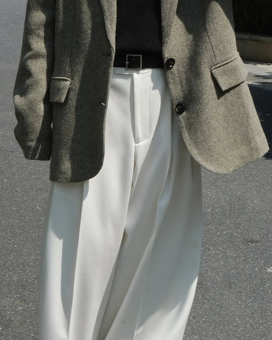 Women’sCasual Style Three-dimensional Pleated Suit Pants