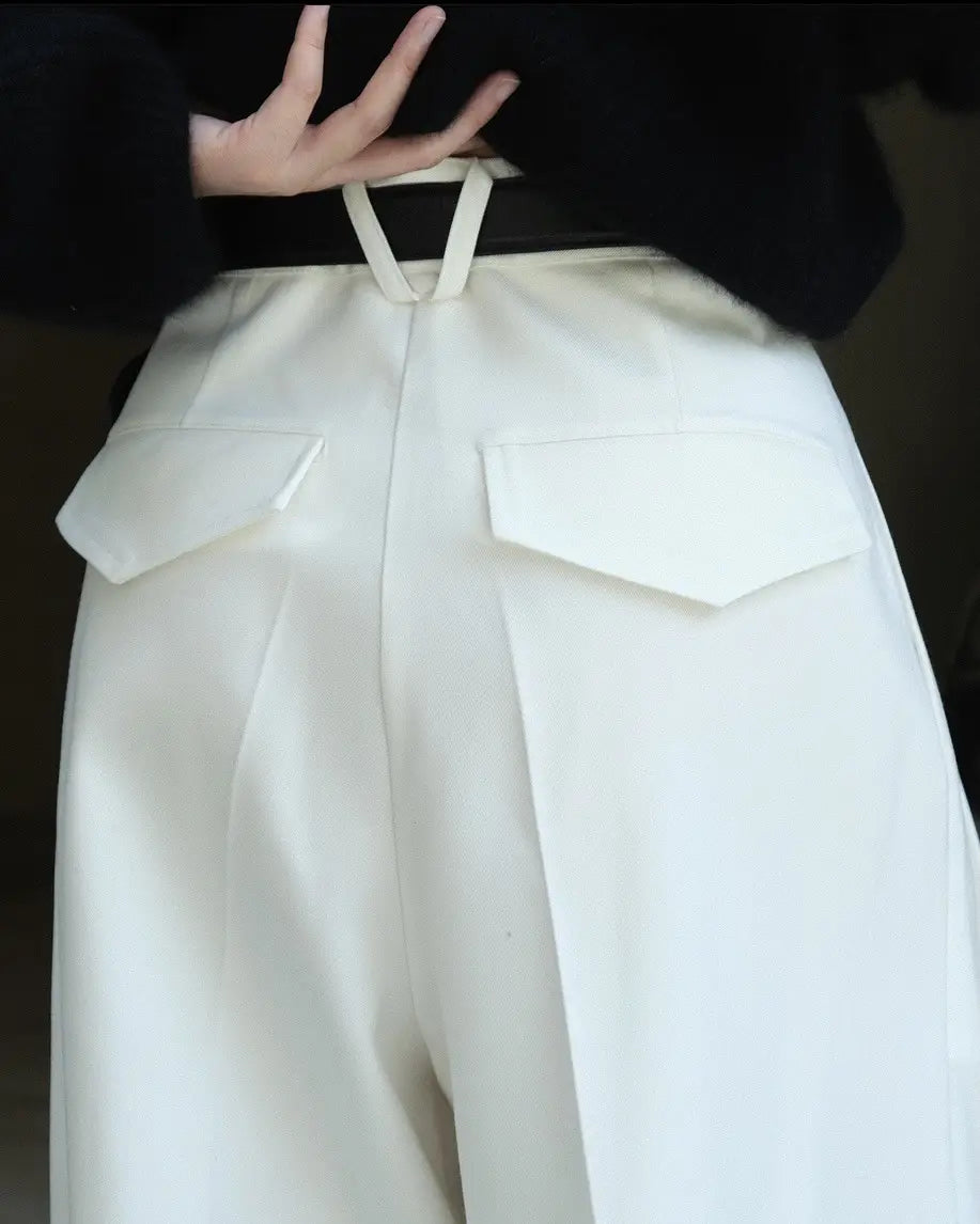 Women’sCasual Style Three-dimensional Pleated Suit Pants