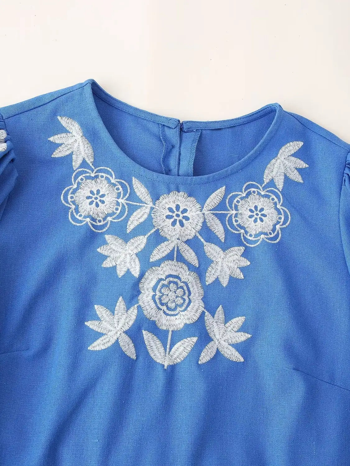 Women’s Embroidered Short Sleeve Dress