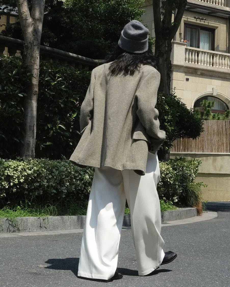 Women’sCasual Style Three-dimensional Pleated Suit Pants