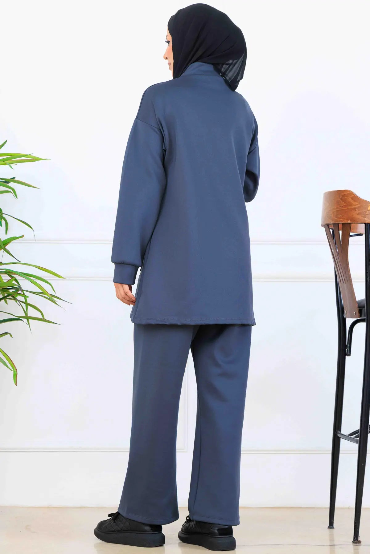 Beaded Detailed Scuba Two Piece Set | Indigo – NEOMODEST product image 5
