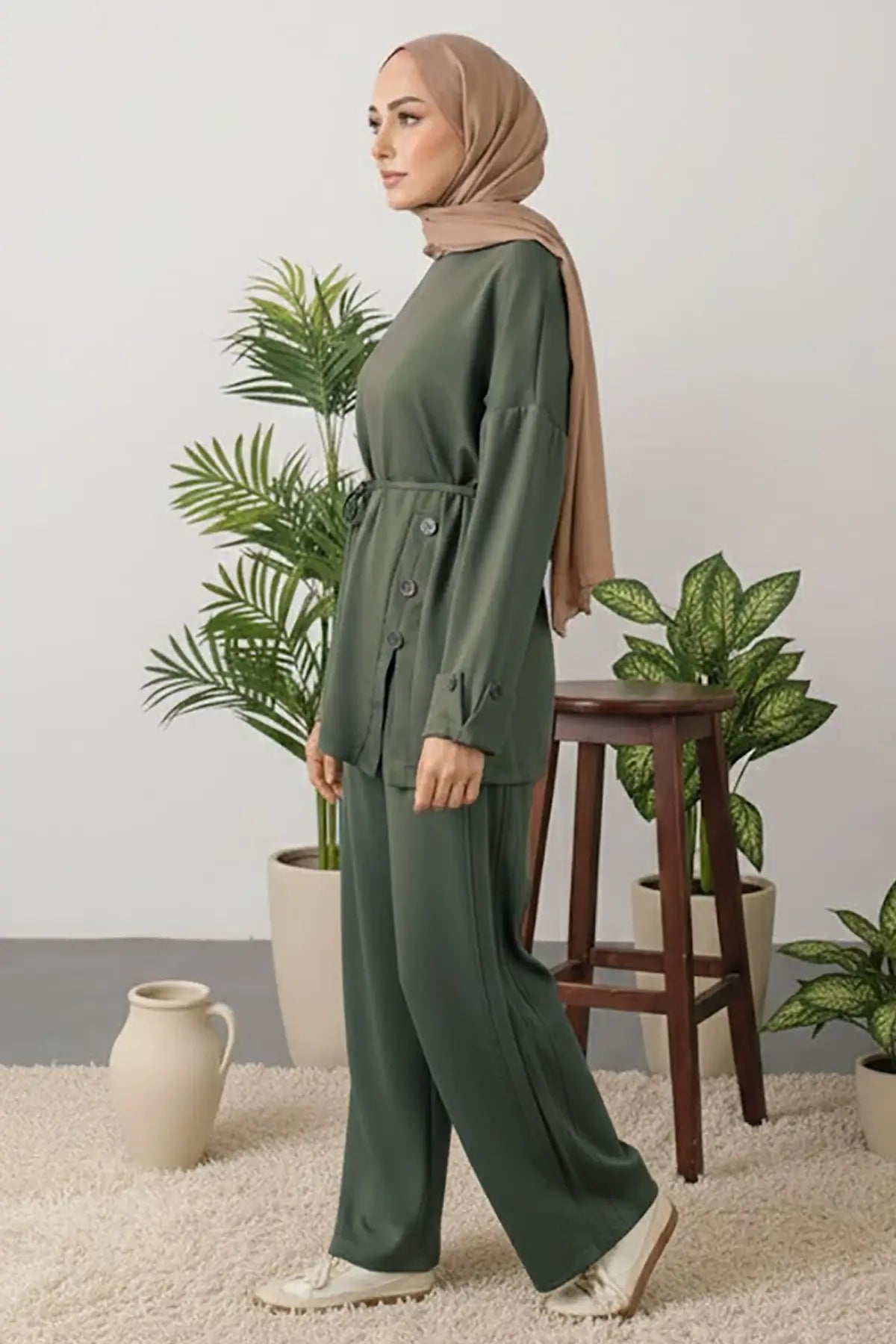 Button Detail Tunic Set | Khaki – NEOMODEST product image 4