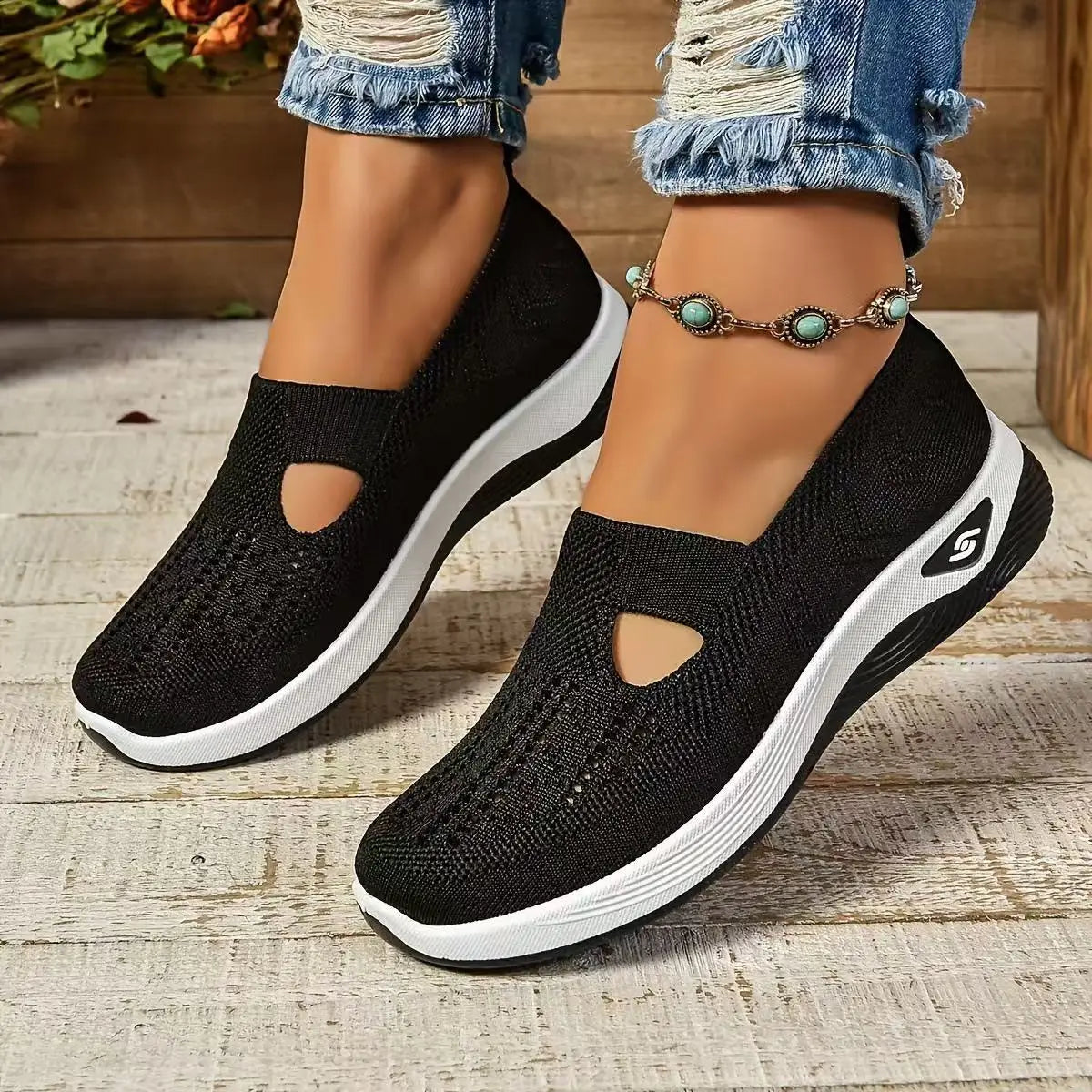 Women’s Walking Shoes Soft Bottom Casual Mesh Shoes