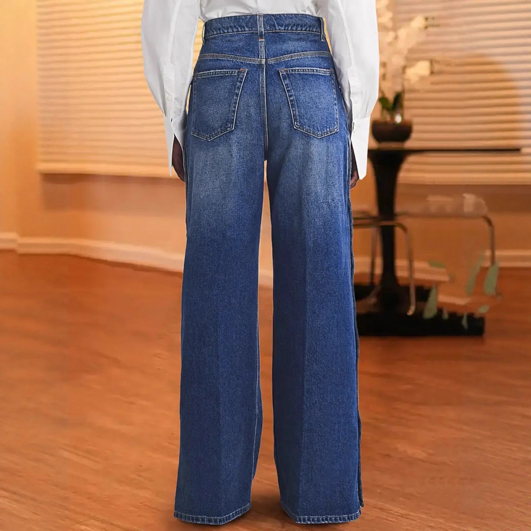 Heart Rivet Detail Denim Jeans – High-Stretch Modest Fit