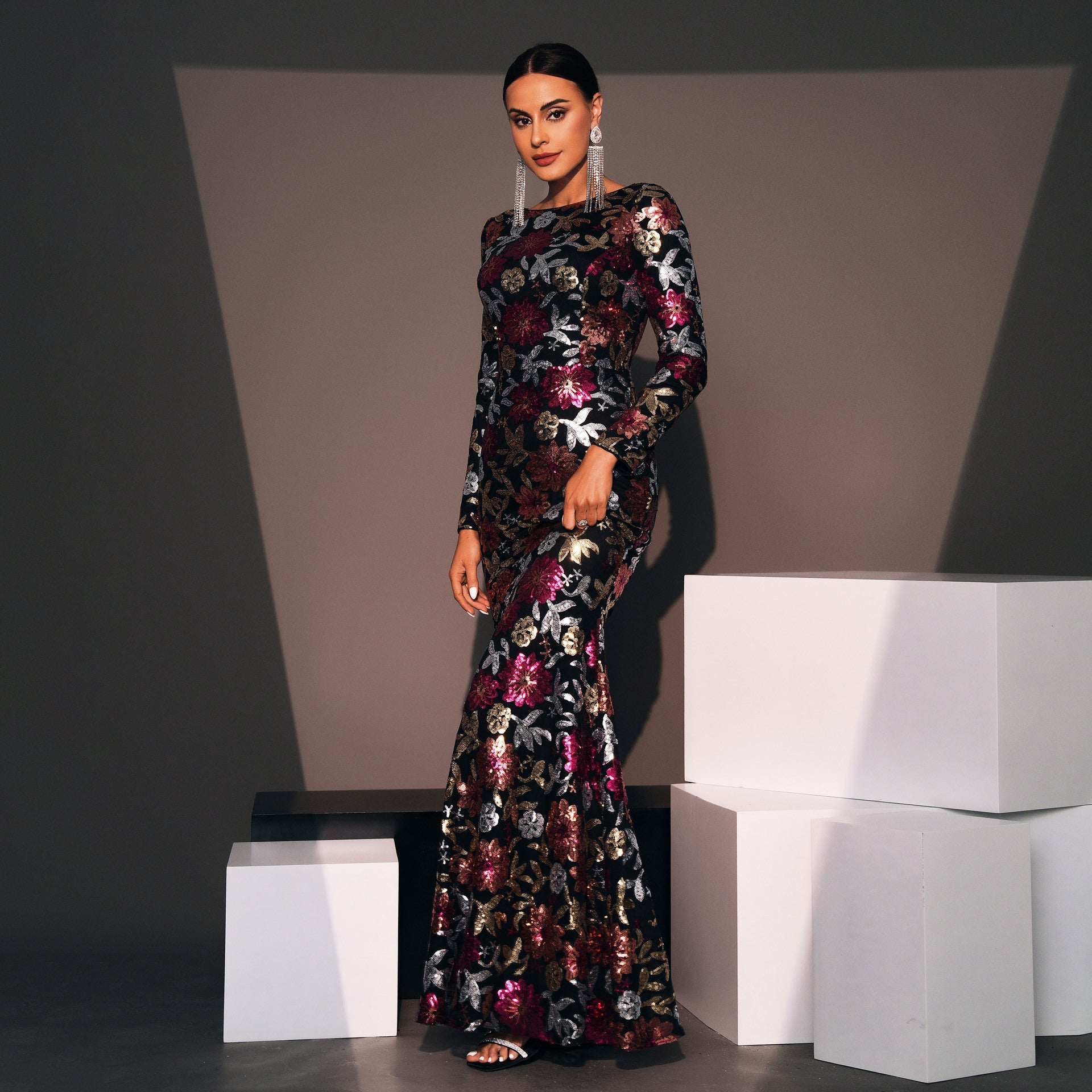 Evening Gown Long Sleeve Crew Neck Sequined Bridesmaid Dress - Dress