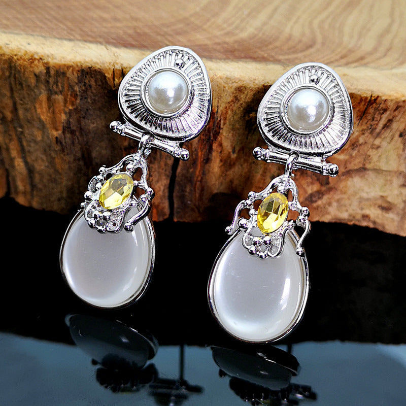 Exaggerated Moonstone Pearl Earrings - Moonstone - Earrings