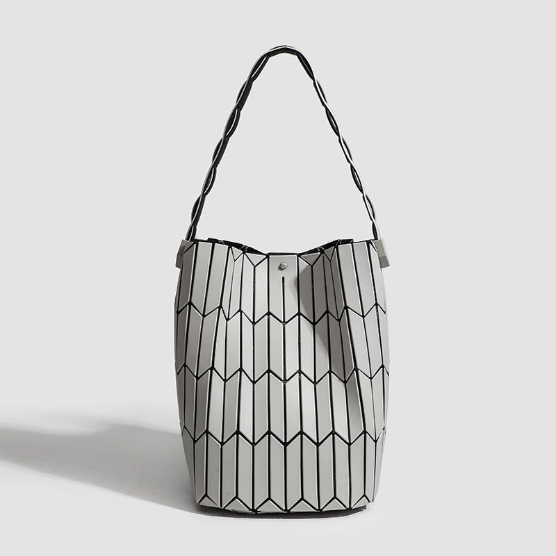 Geometric Rhombus Colour Matching Shoulder Bag - Ice Gray Large Size - Women’s Shoulder Bag