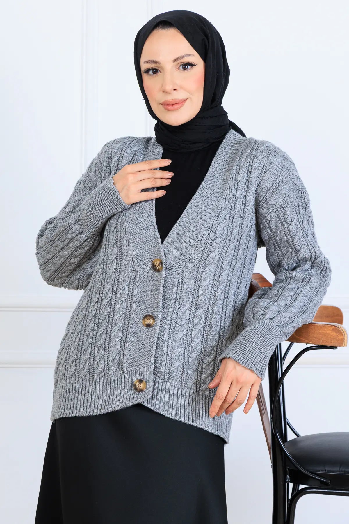 Hair Knit Short Knitwear Cardigan – NEOMODEST product image 2