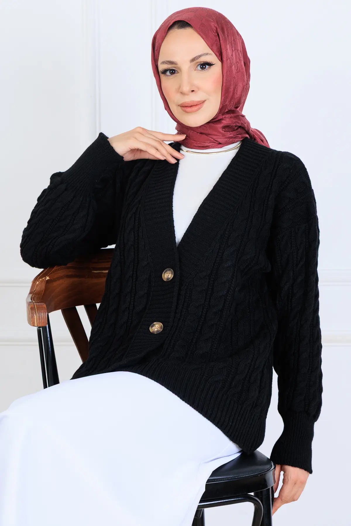 Hair Knit Short Knitwear Cardigan – NEOMODEST product image 3