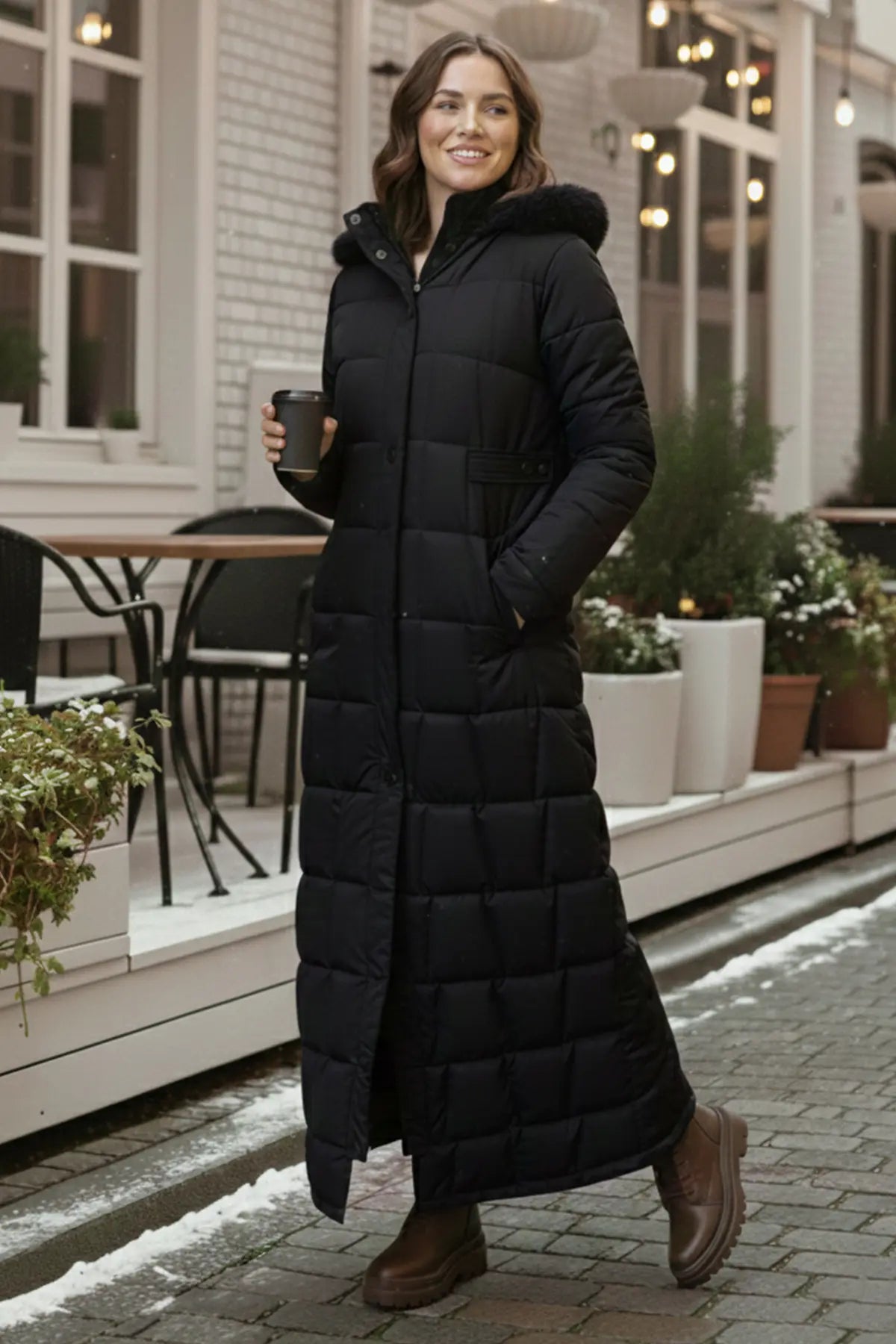 Hooded Quilted Coat | Black – NEOMODEST product image 2