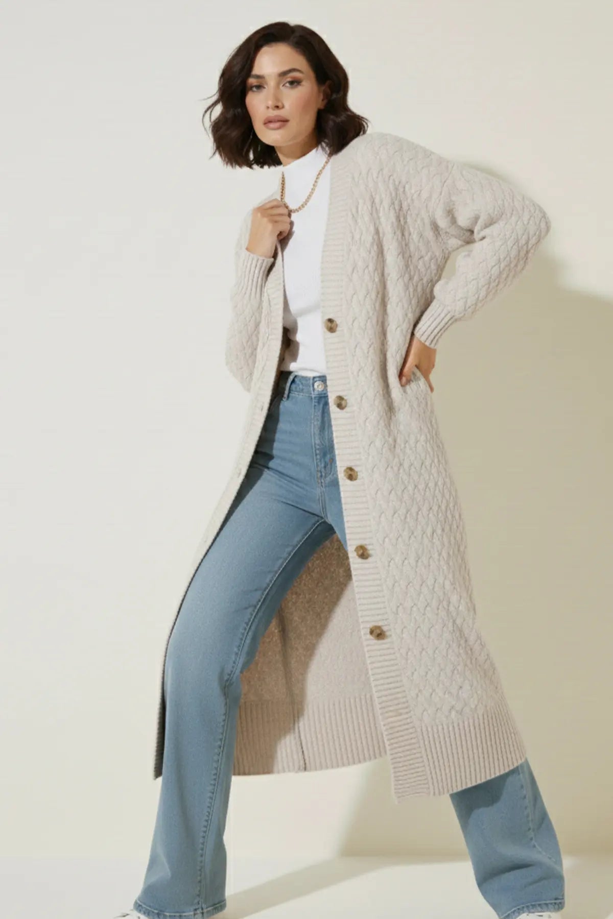 Long Knitted Cardigan With Knitted Pattern – NEOMODEST product image 3