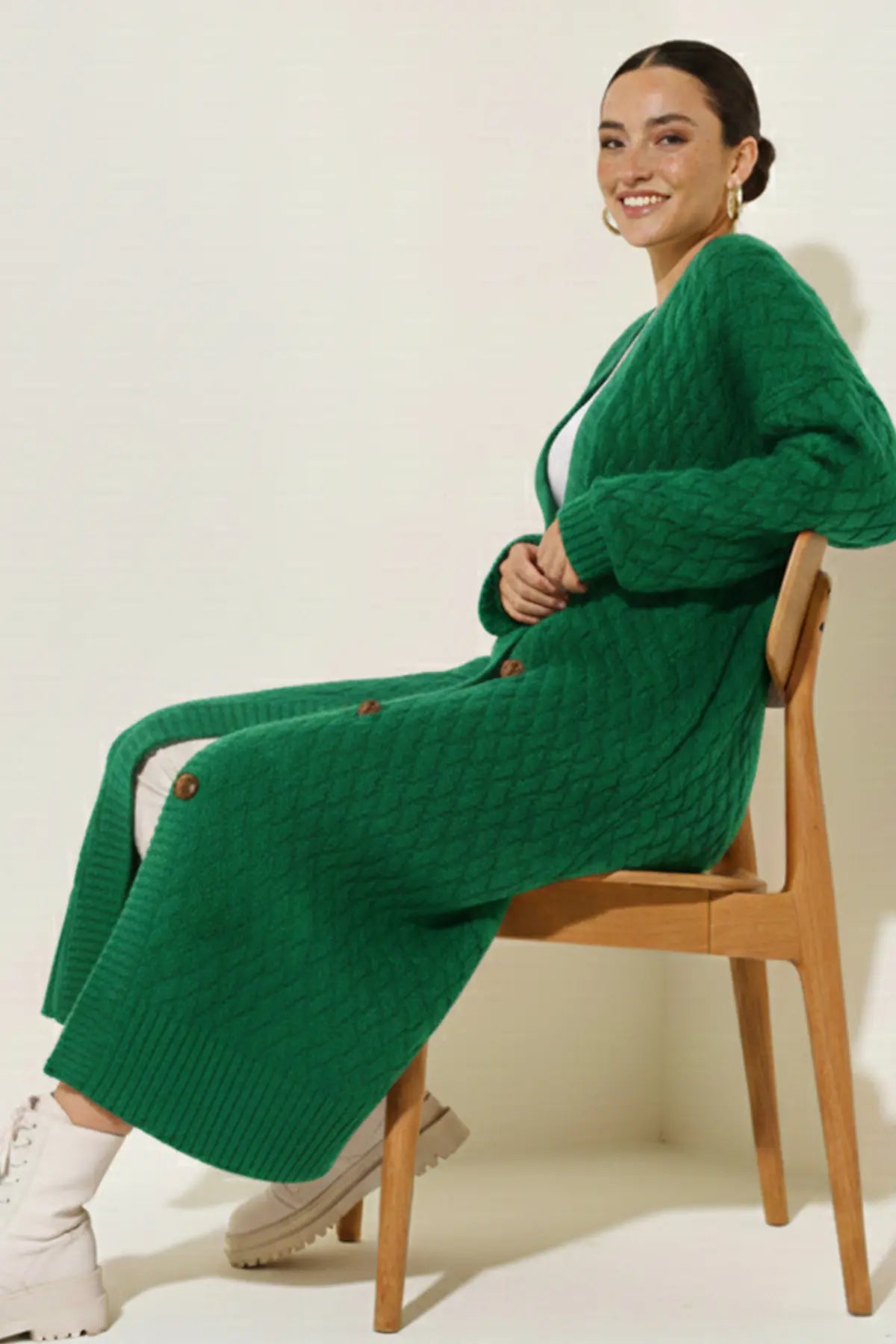 Long Knitted Cardigan With Knitted Pattern – NEOMODEST product image 2