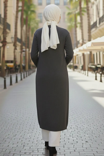 Long Knitted Cardigan With Pockets | Anthracite – NEOMODEST product image 4