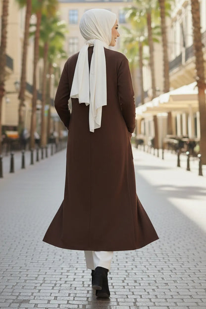 Long Knitted Cardigan With Pockets | Brown – NEOMODEST product image 3