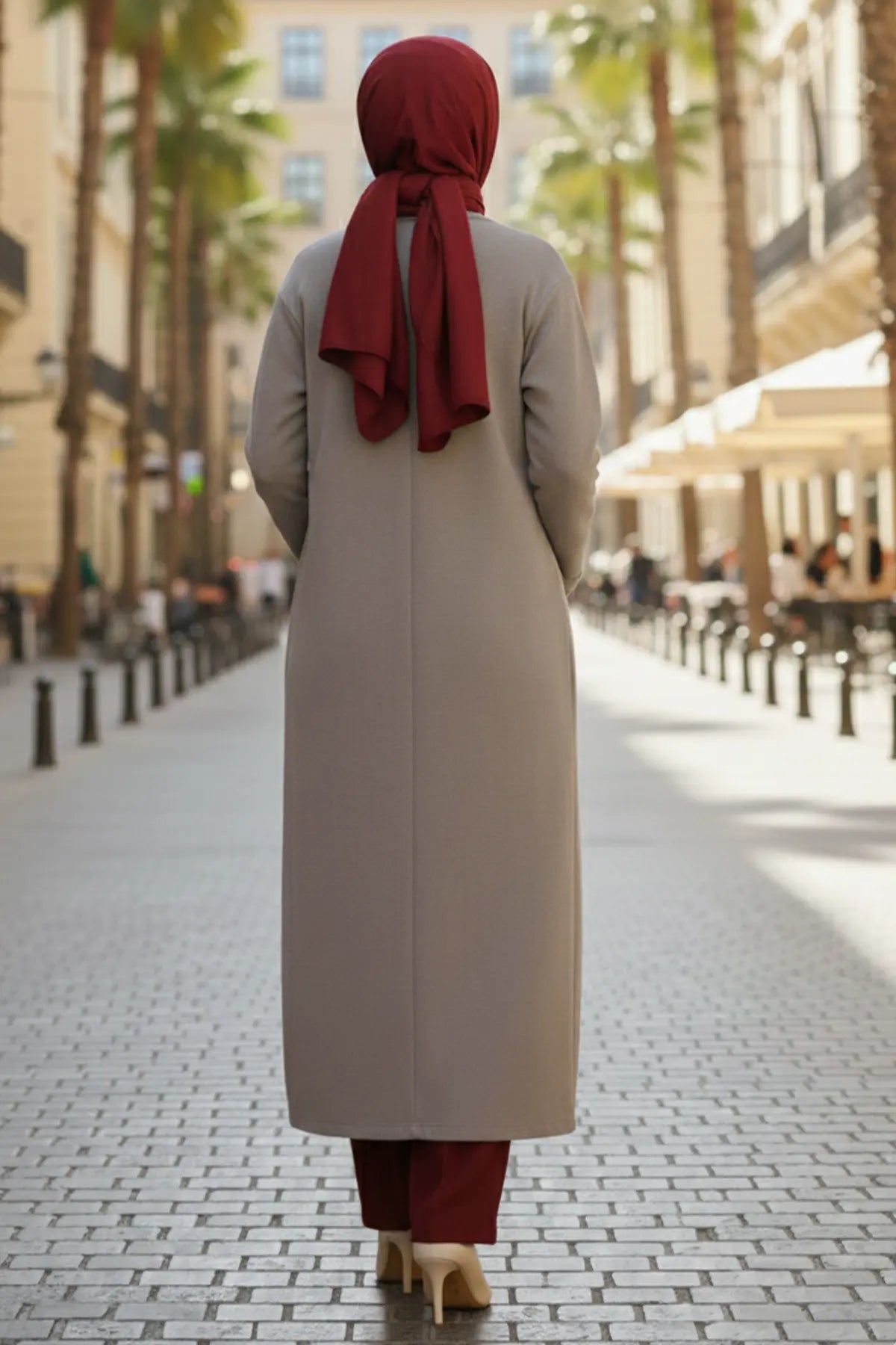 Long Knitted Cardigan With Pockets | Vison – NEOMODEST product image 4