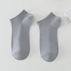 Men’s Solid Colour Breathable Boat Socks Sweat Absorbing Low-cut Polyester Socks - FCG4 / Free Size - Men’s socks