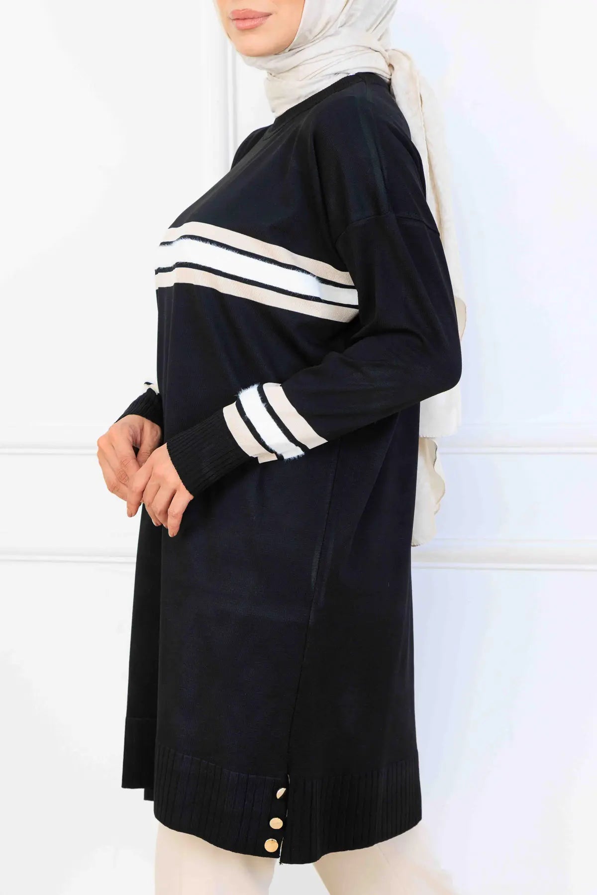 Mercerized Tunic With Stripe Detail | Black – NEOMODEST, image 3