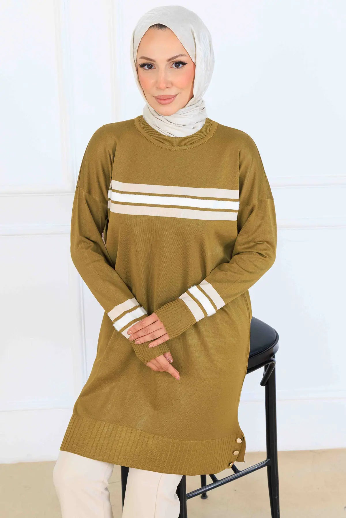 Mercerized Tunic With Stripe Detail | OİL GREEN – NEOMODEST, image 3
