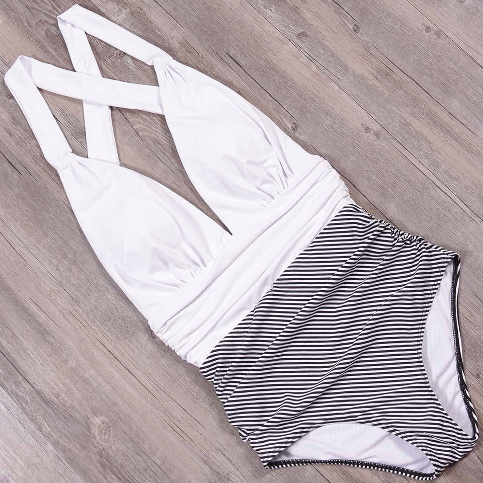 One-piece Size Inclusive Swimsuit - White / L - swimsuit