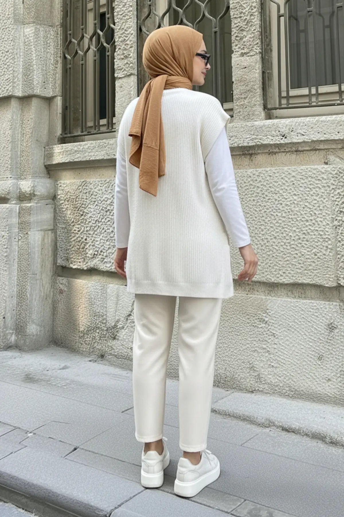 Oversize Knit Sweater | Beige – NEOMODEST, image 4