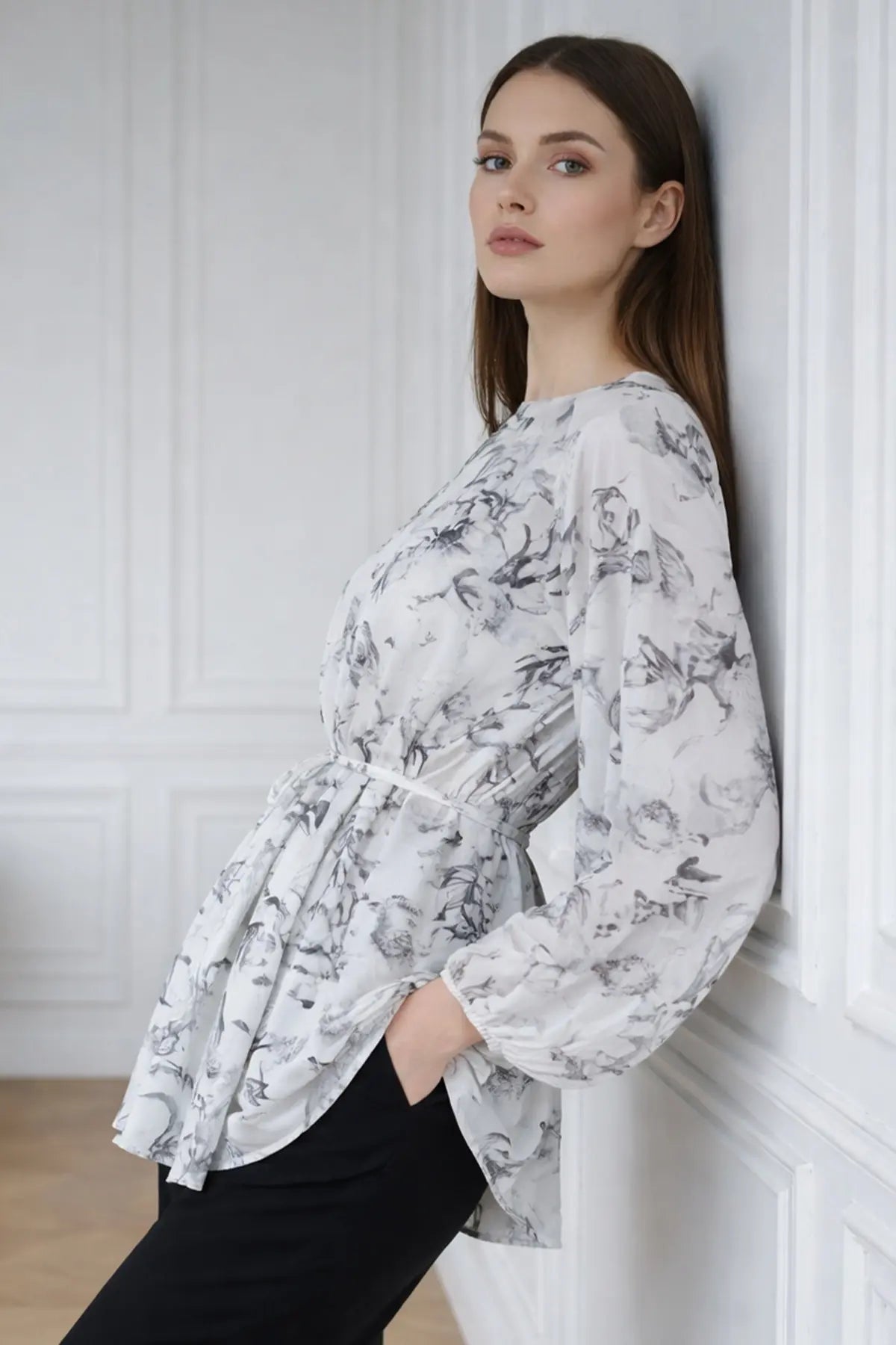 Patterned Balloon Sleeve Chiffon Shirt – NEOMODEST product image 3
