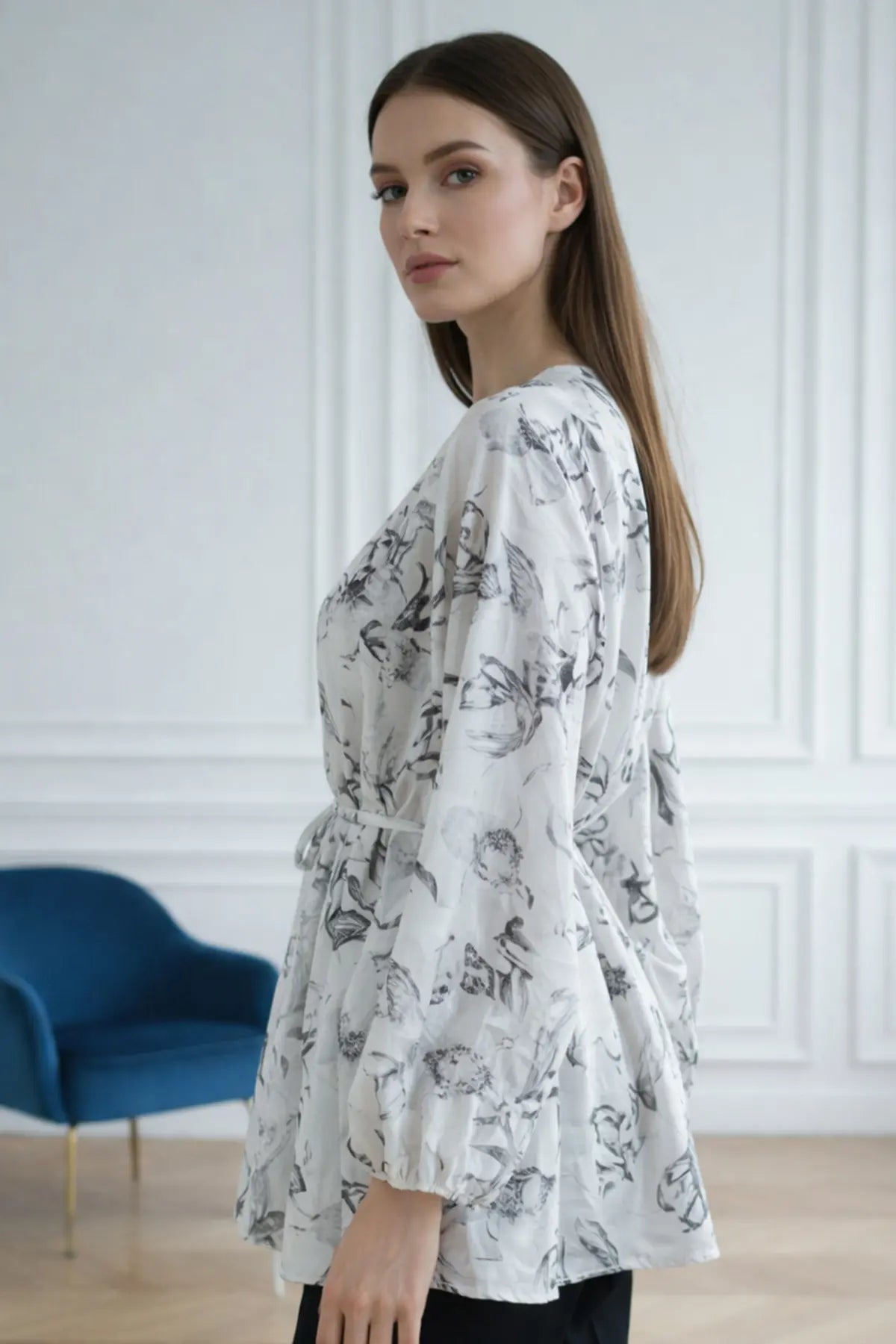 Patterned Balloon Sleeve Chiffon Shirt – NEOMODEST product image 4