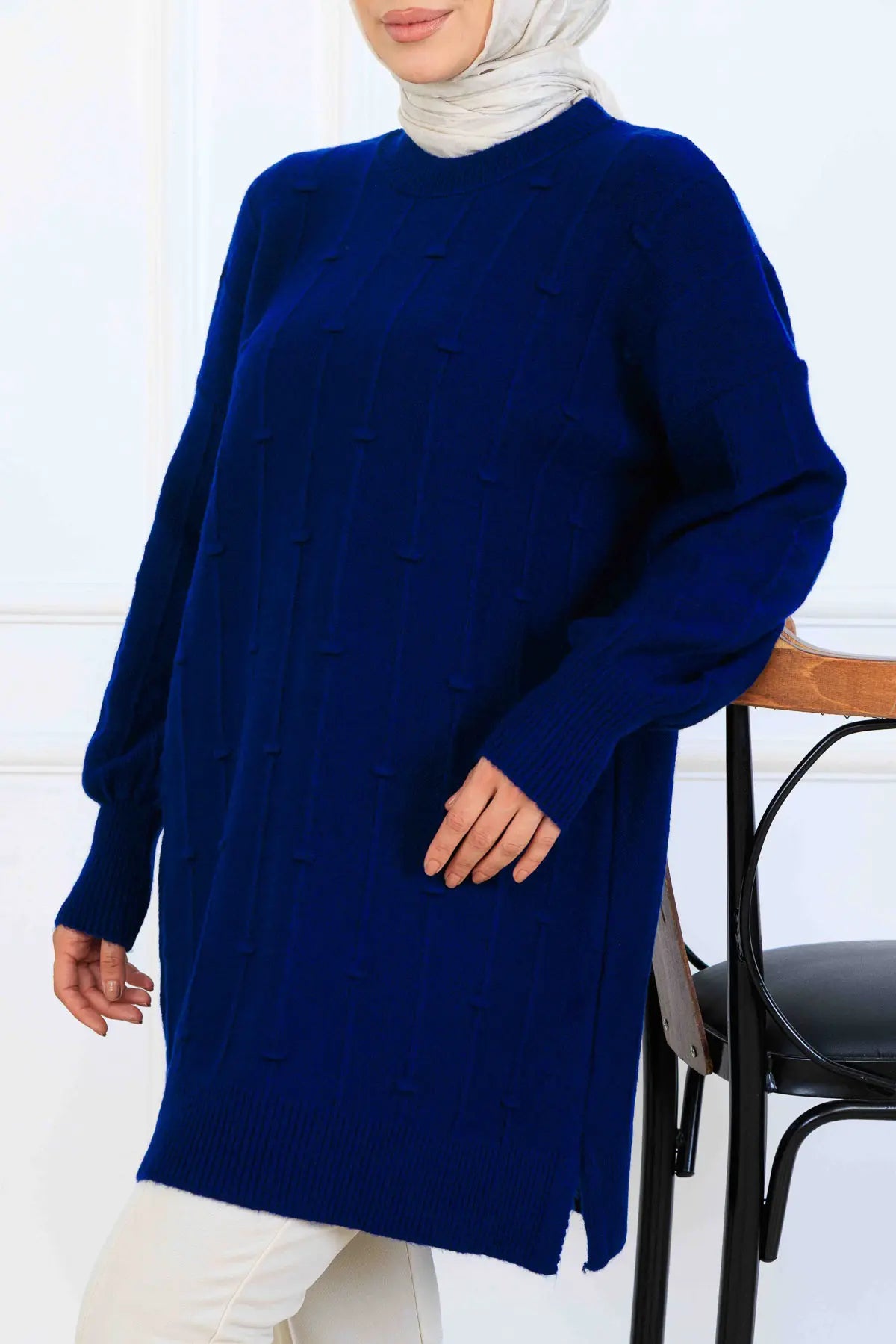 Patterned Knit Tunic | Navy Blue – NEOMODEST, image 2