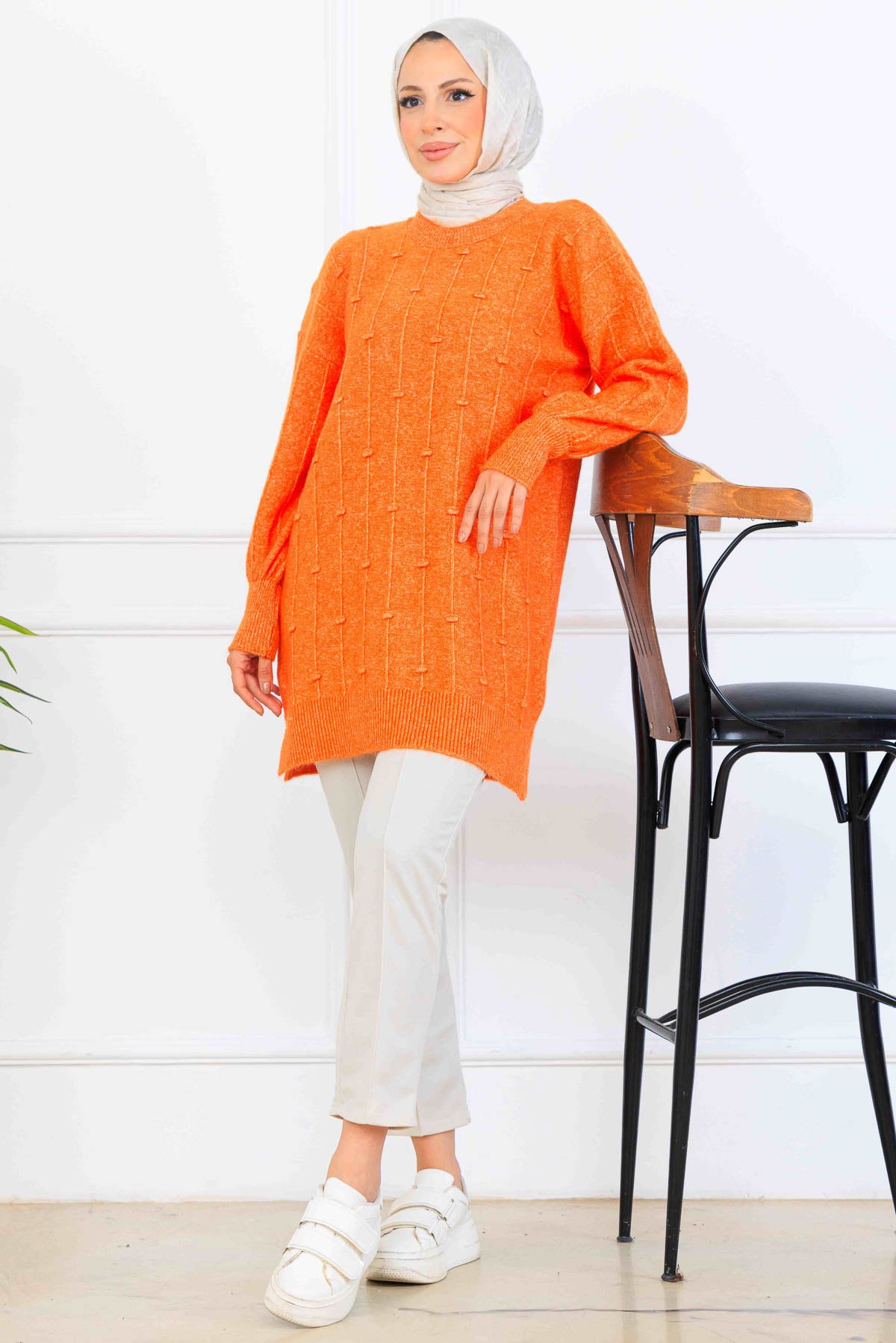 Patterned Knit Tunic | Orange – NEOMODEST, image 1