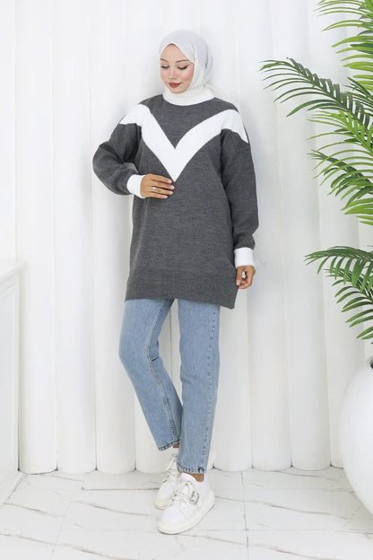 Patterned Knit Tunic in Grey – NEOMODEST, image 2