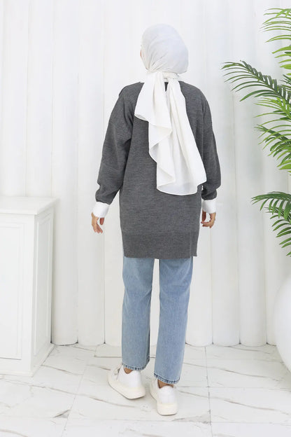 Patterned Knit Tunic in Grey – NEOMODEST, image 4
