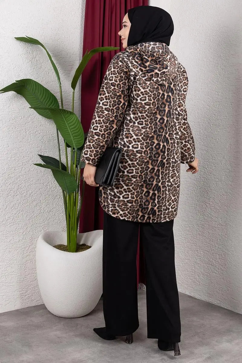 Polar Cape | Brown – NEOMODEST product image 4