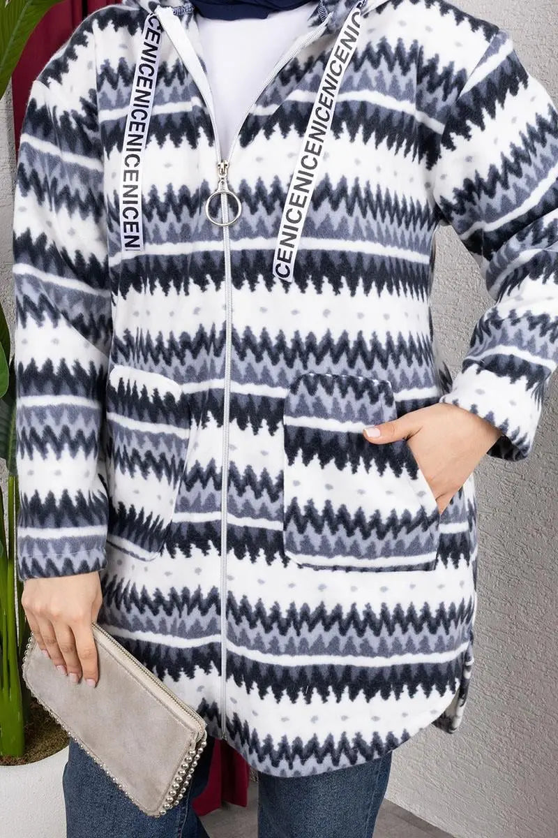 Polar Cape | Navy Blue – NEOMODEST product image 4