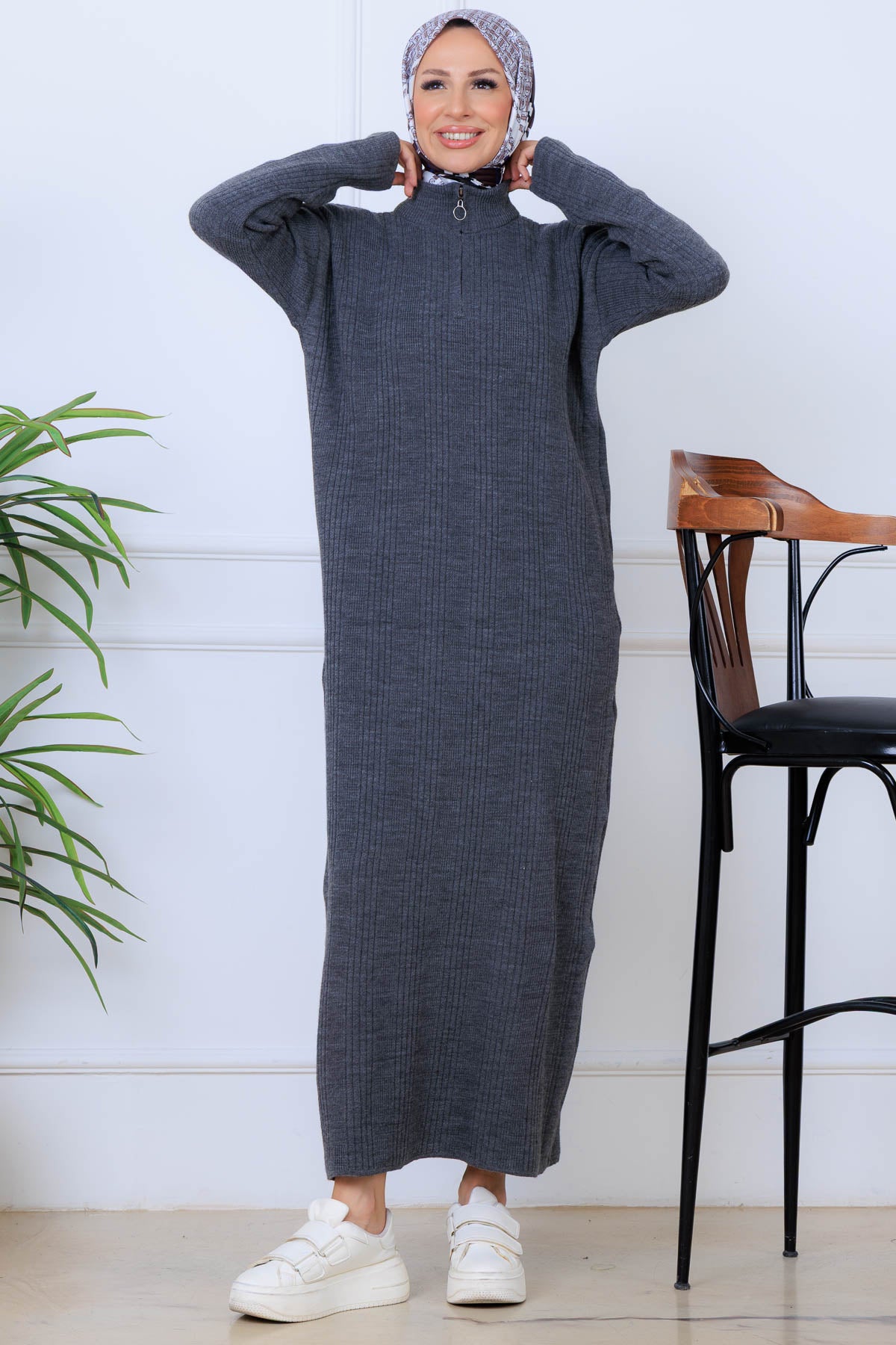 Ribbed Knit Dress | Grey – NEOMODEST product image 1