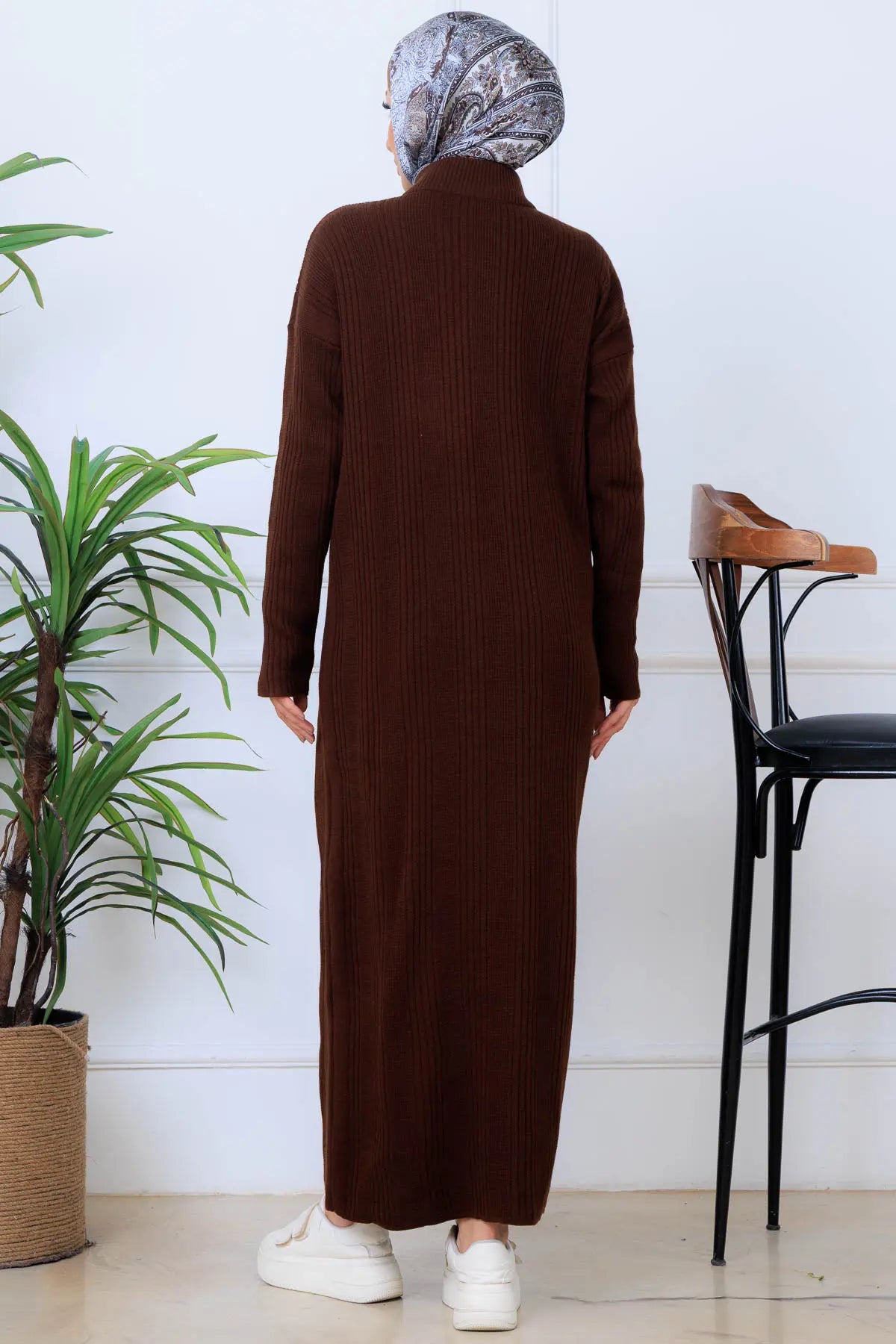 Ribbed Knit Dress | Brown – NEOMODEST product image 4
