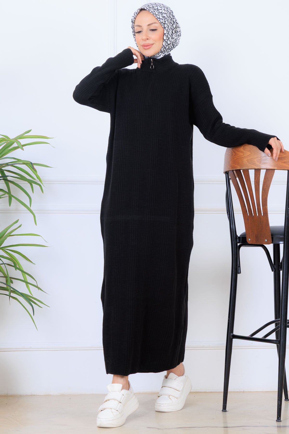 Ribbed Knit Dress | Black – NEOMODEST product image 1
