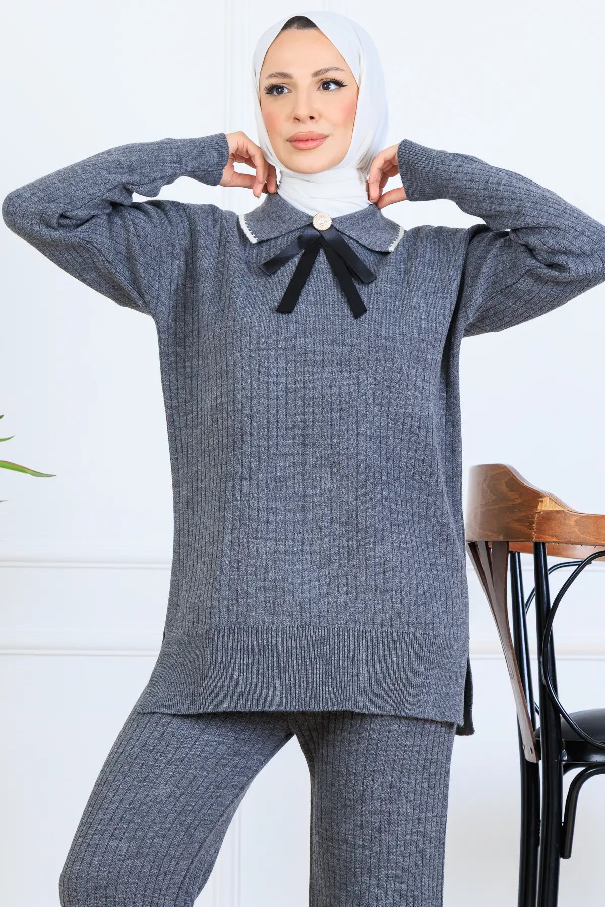 Ribbon Detail Knitwear Set | Grey – NEOMODEST, image 2