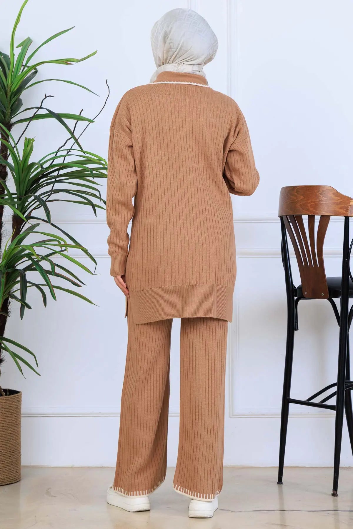 Ribbon Detail Knitwear Set | Camel – NEOMODEST, image 5