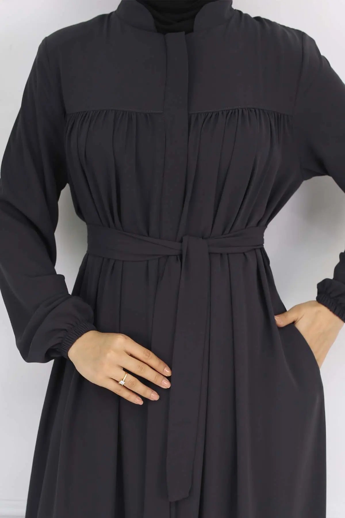 Mec Robe Belted Abaya