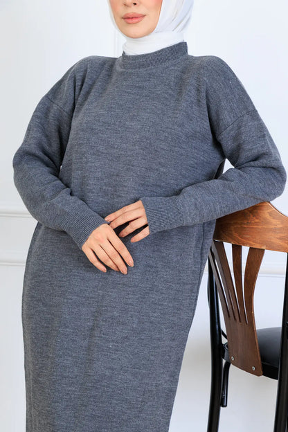 Slit Detailed Knit Dress | Grey – NEOMODEST product image 2