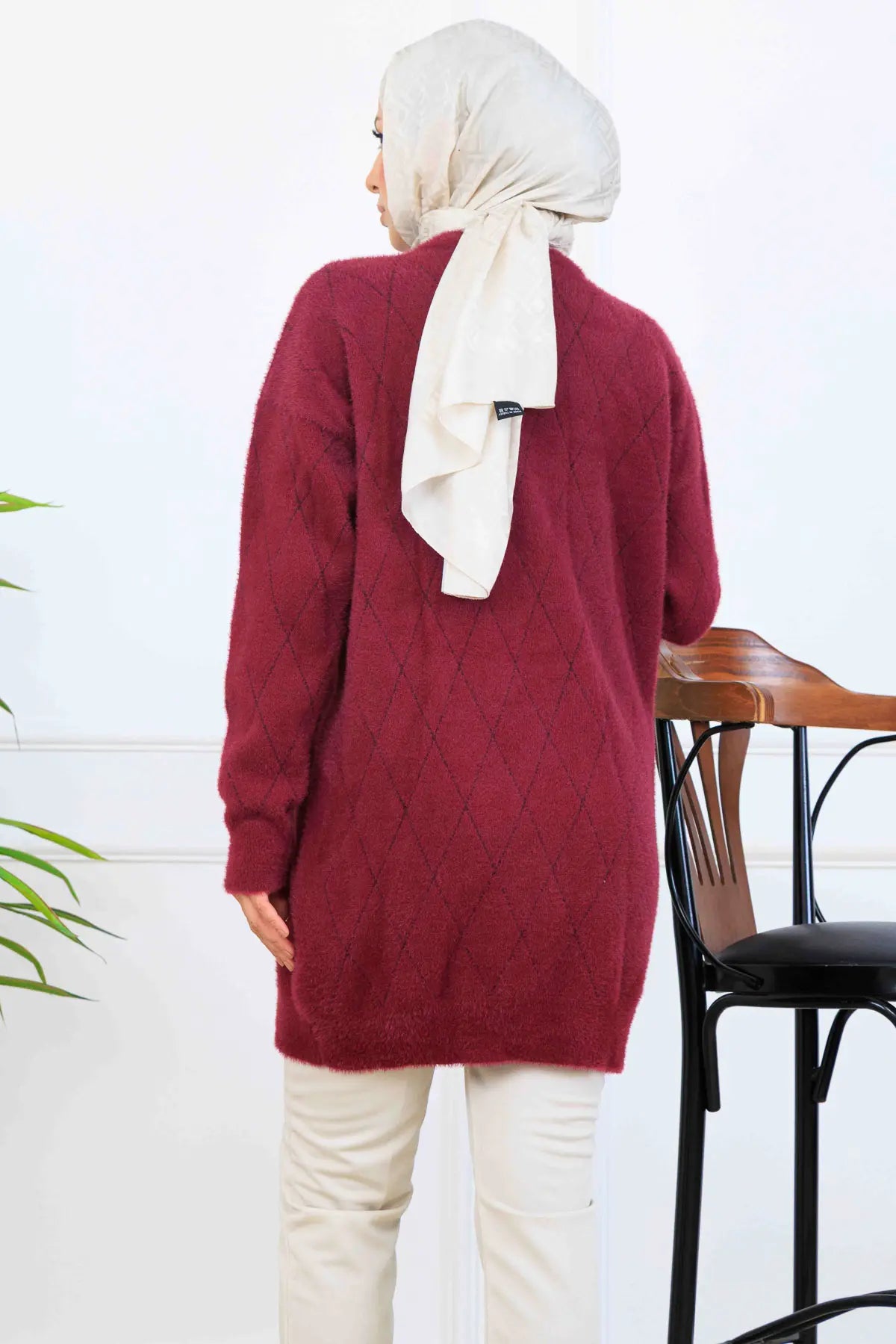 Stone-Detail Knit Tunic in Claret Red – NEOMODEST, image 4