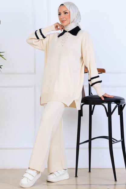 Stone-Embellished Knitwear Set in Beige – NEOMODEST, image 1