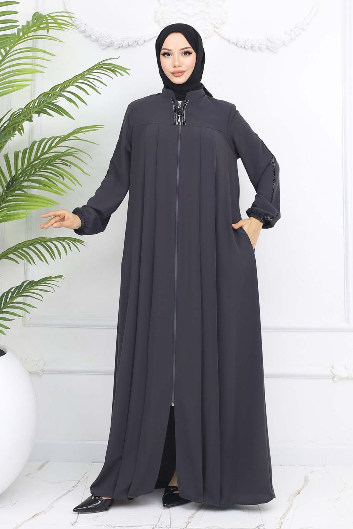 Mec Stripe Detailed Robe Abaya