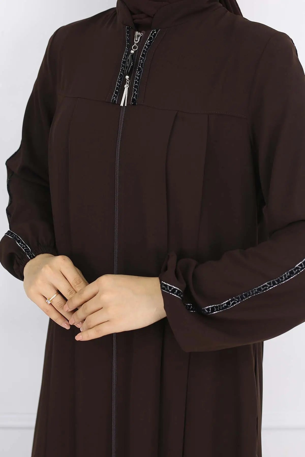 Mec Stripe Detailed Robe Abaya
