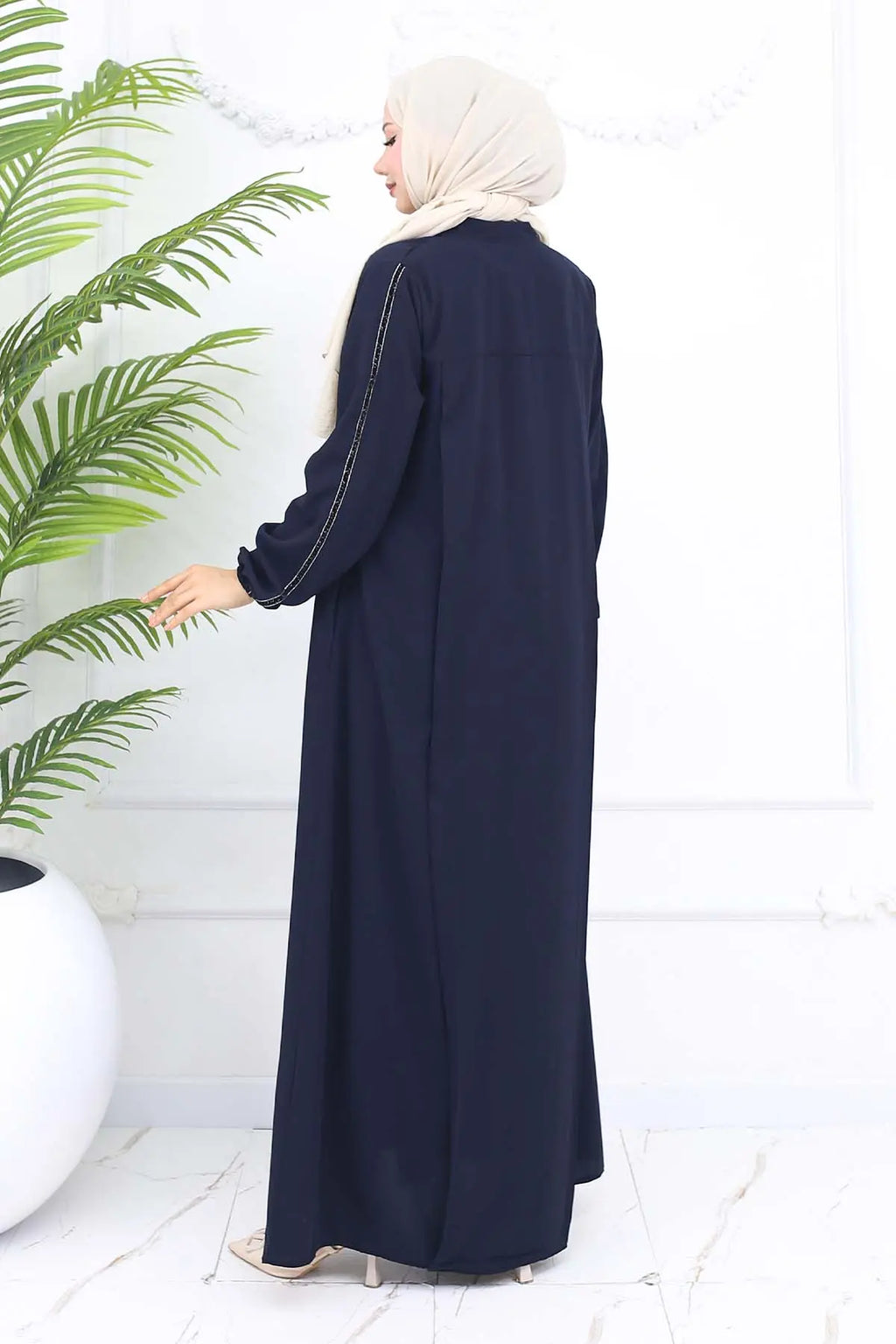 Mec Stripe Detailed Robe Abaya