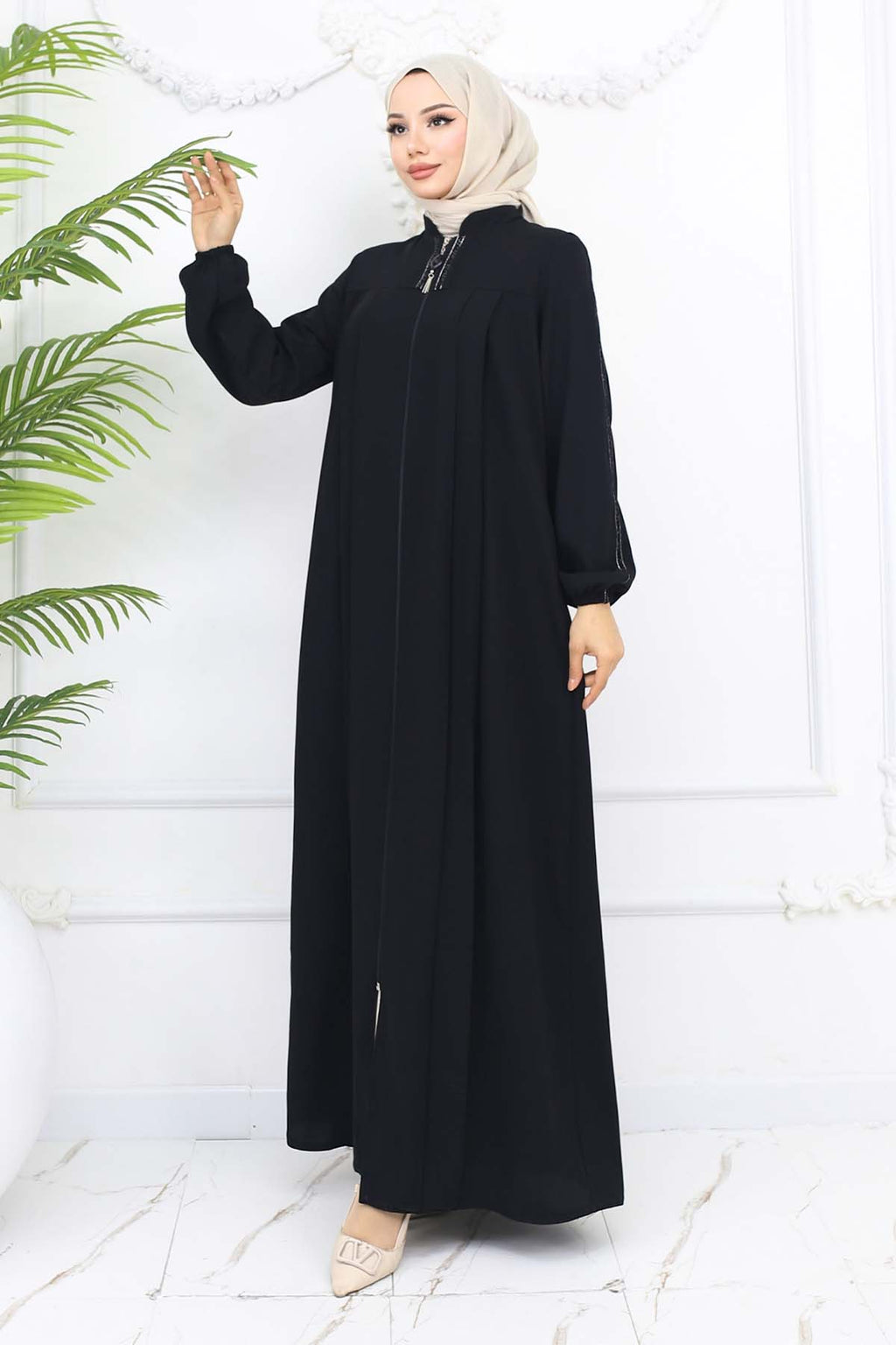 Mec Stripe Detailed Robe Abaya