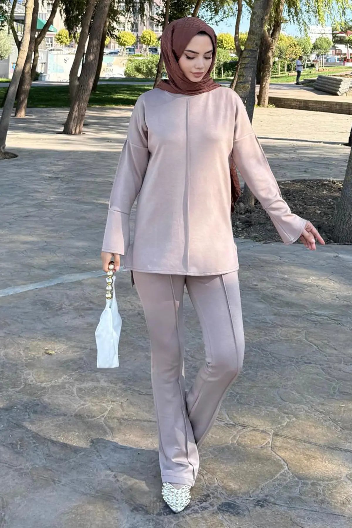 Two-piece Set With Stitching Detail | Vison – NEOMODEST product image 5