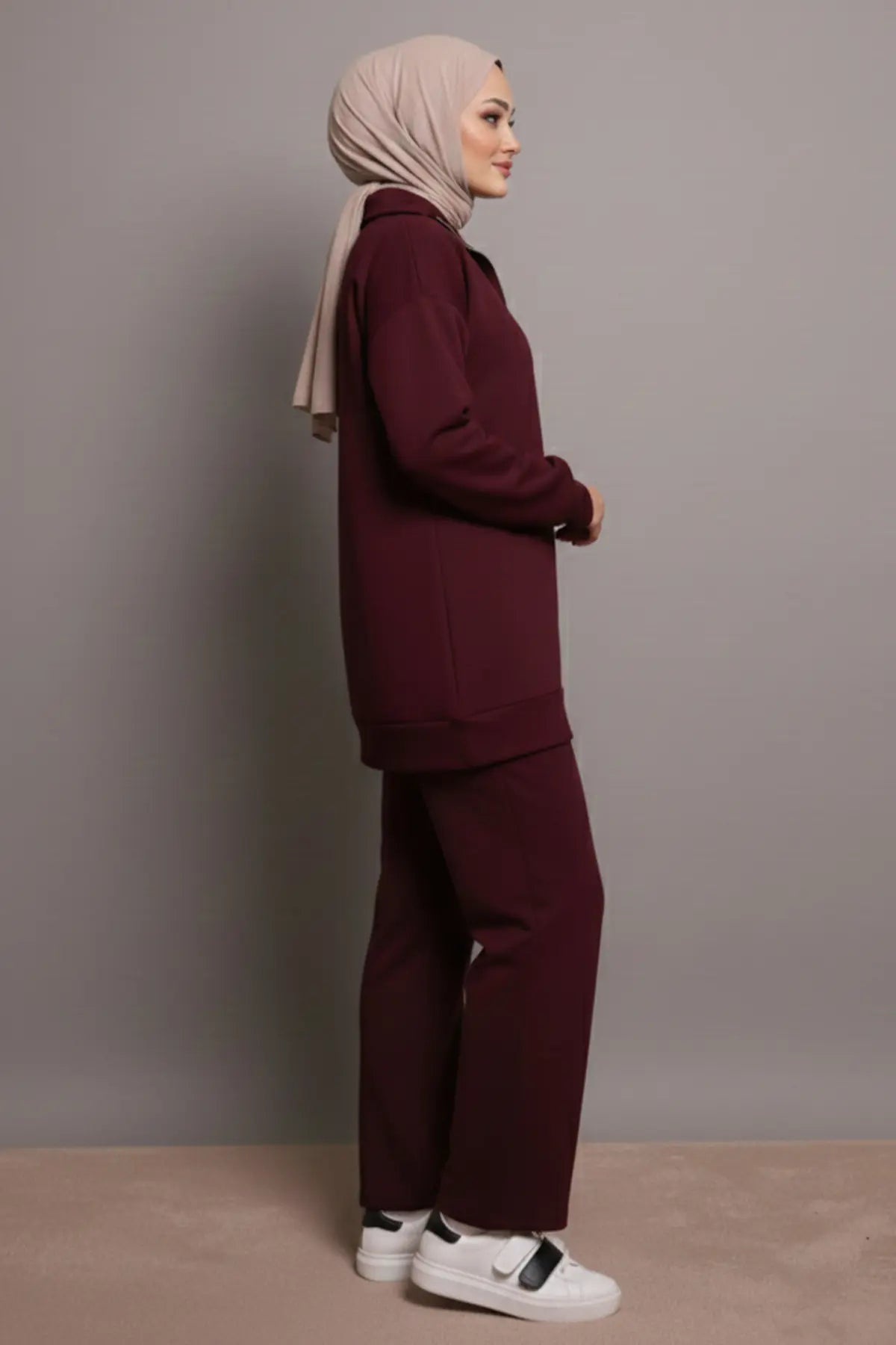 Two-piece Zip-up Set | Claret Red – NEOMODEST product image 3