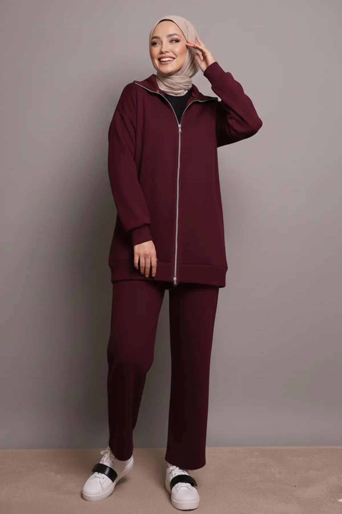 Two-piece Zip-up Set | Claret Red – NEOMODEST product image 4