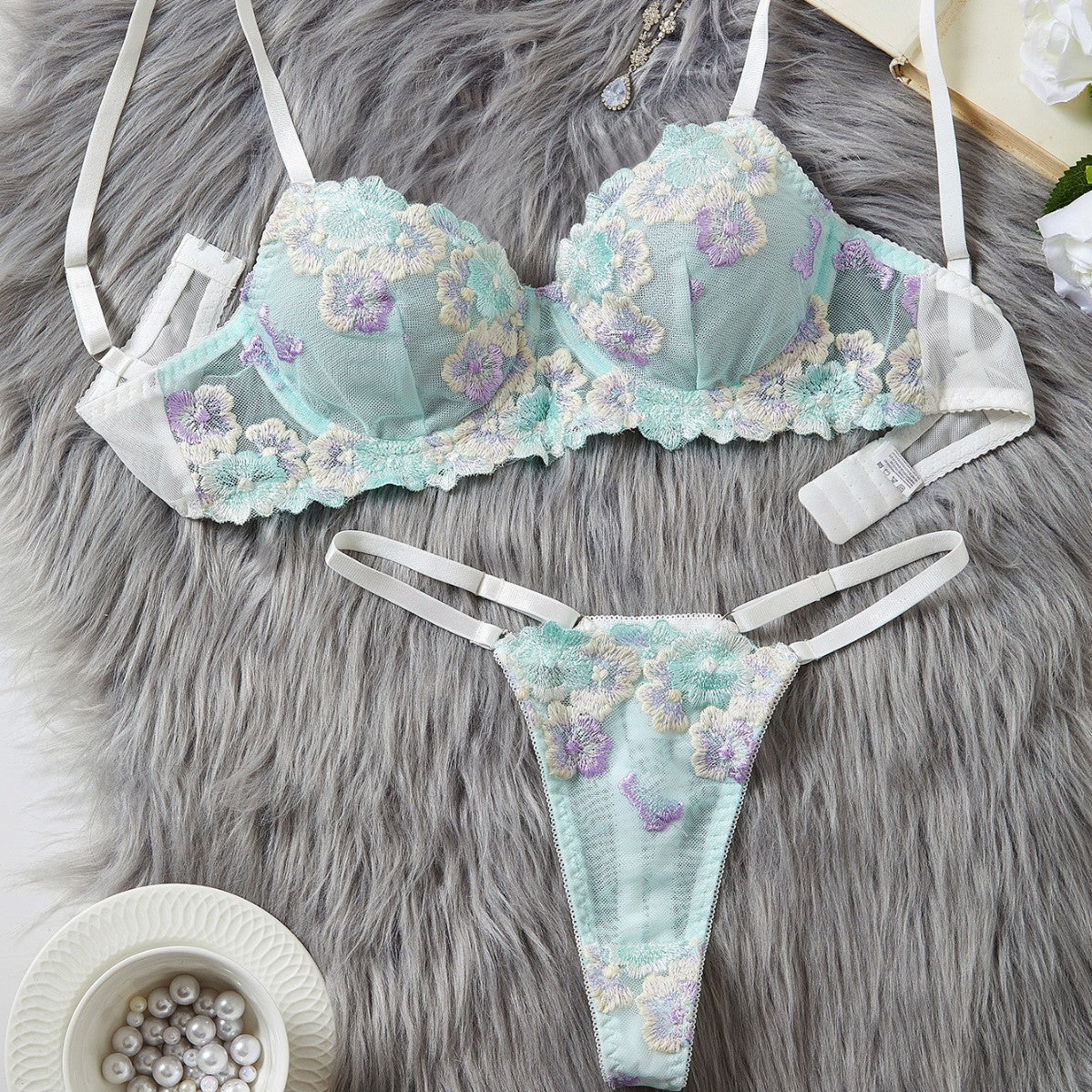 Women’s Creative Embroidered Printed Bra Set - Bra set